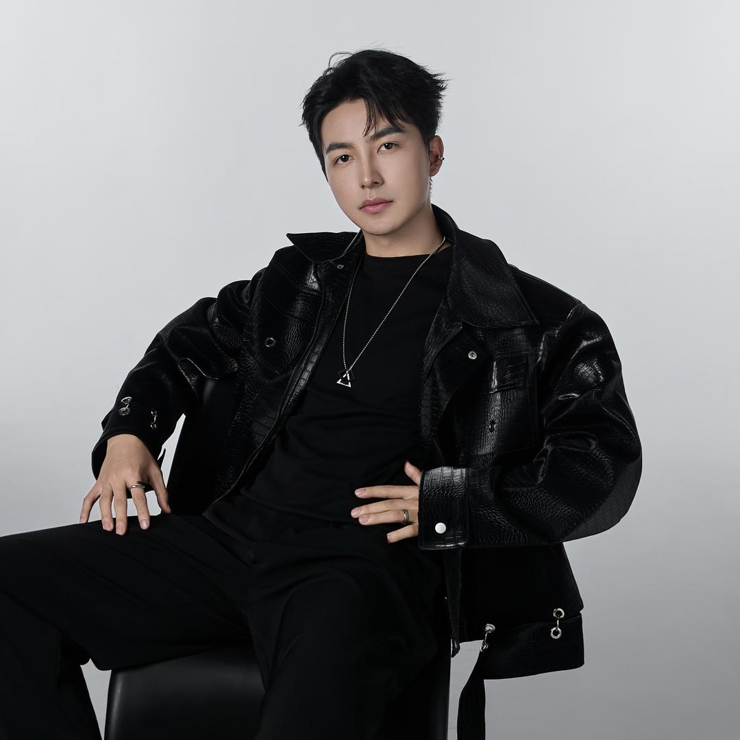 演员吴昊