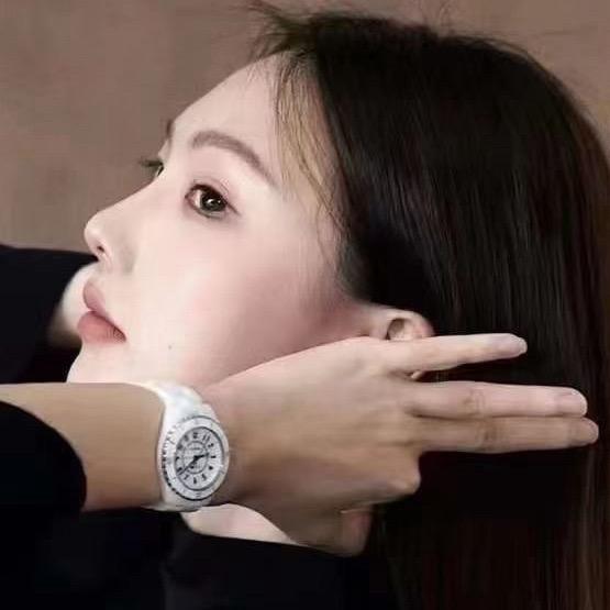 @秋风吹了一整夏