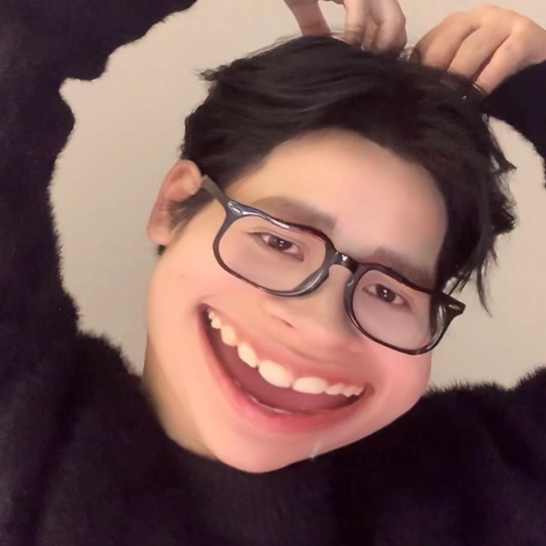 兔子老师的🐯🦷