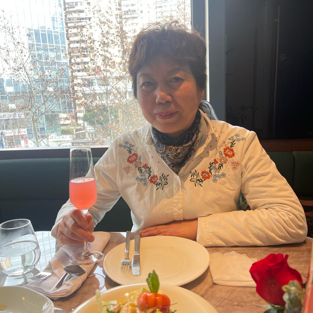 同得利餐饮品牌创始人王姐