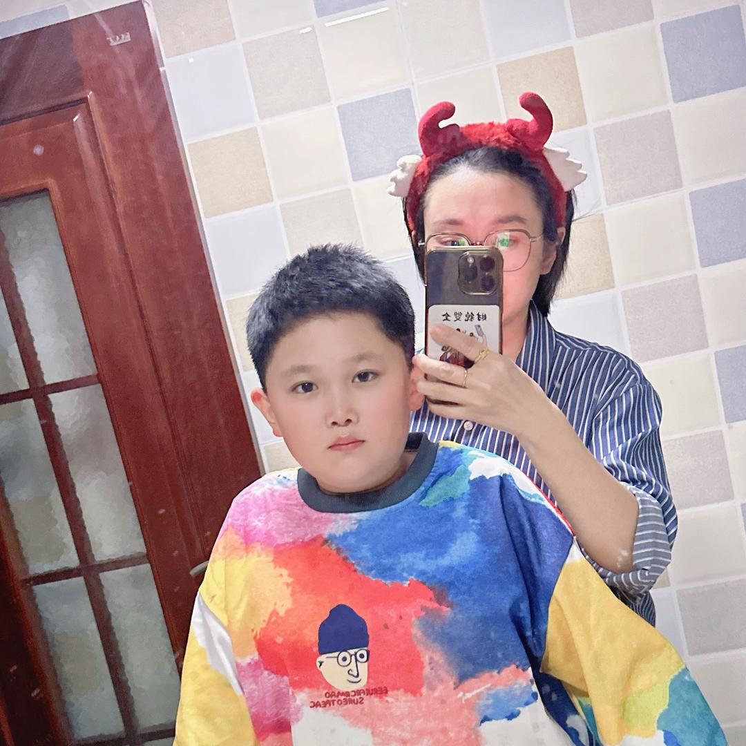 家有十亩田女士