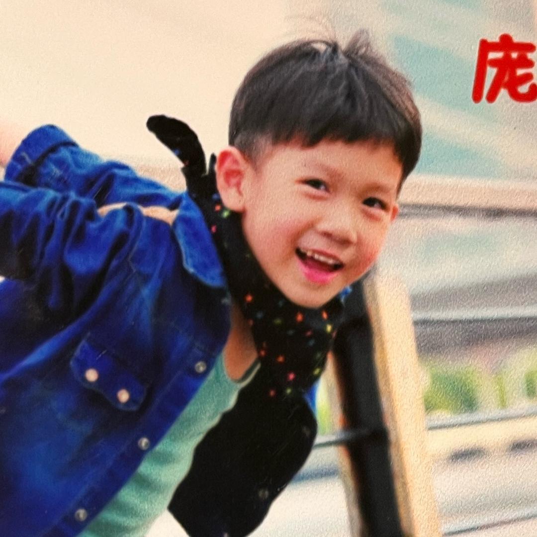 奔奔