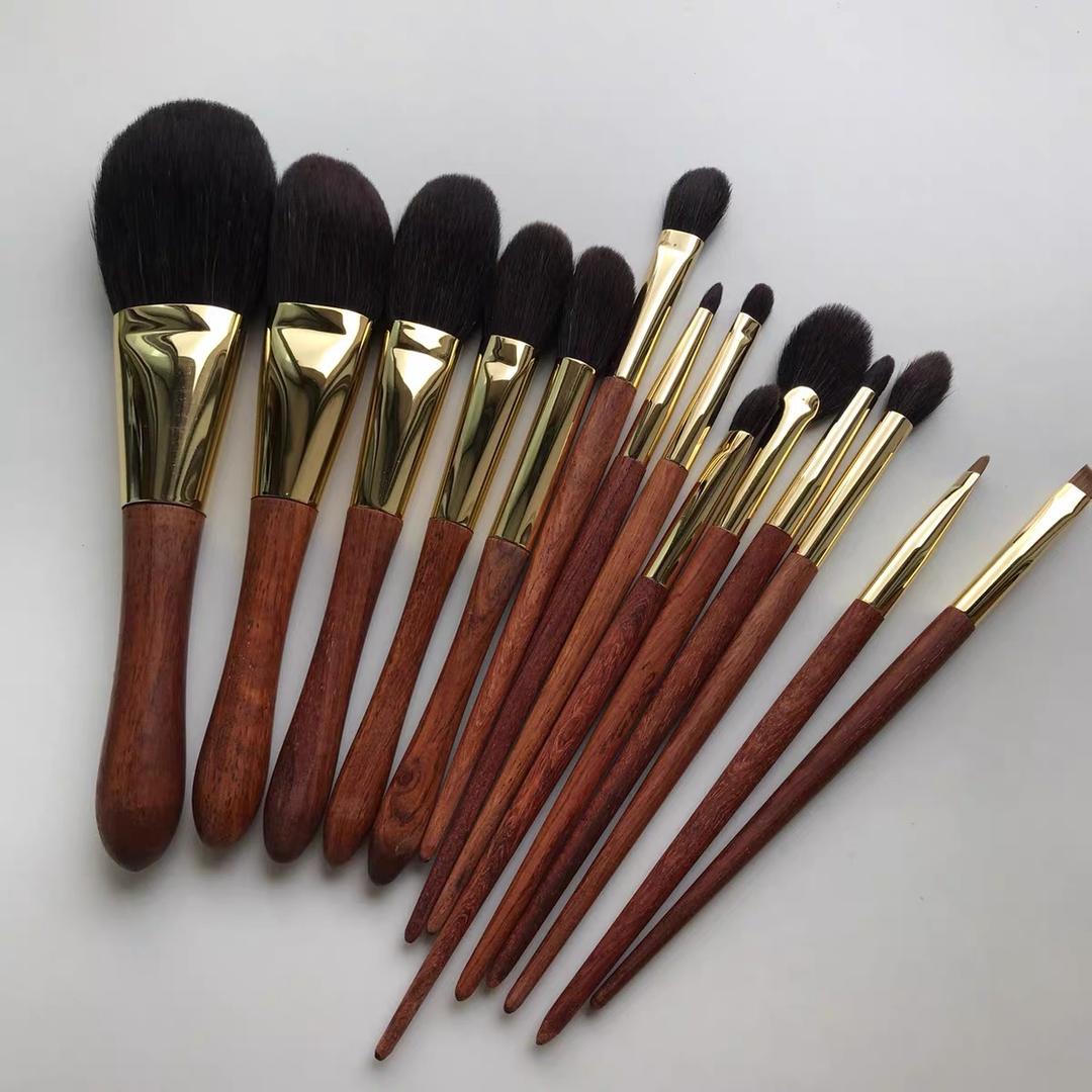 沧州姜姐化妆刷精品店