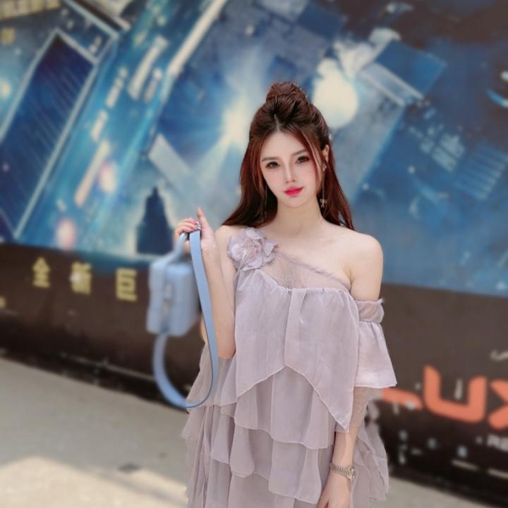 乖猪爱吃肉