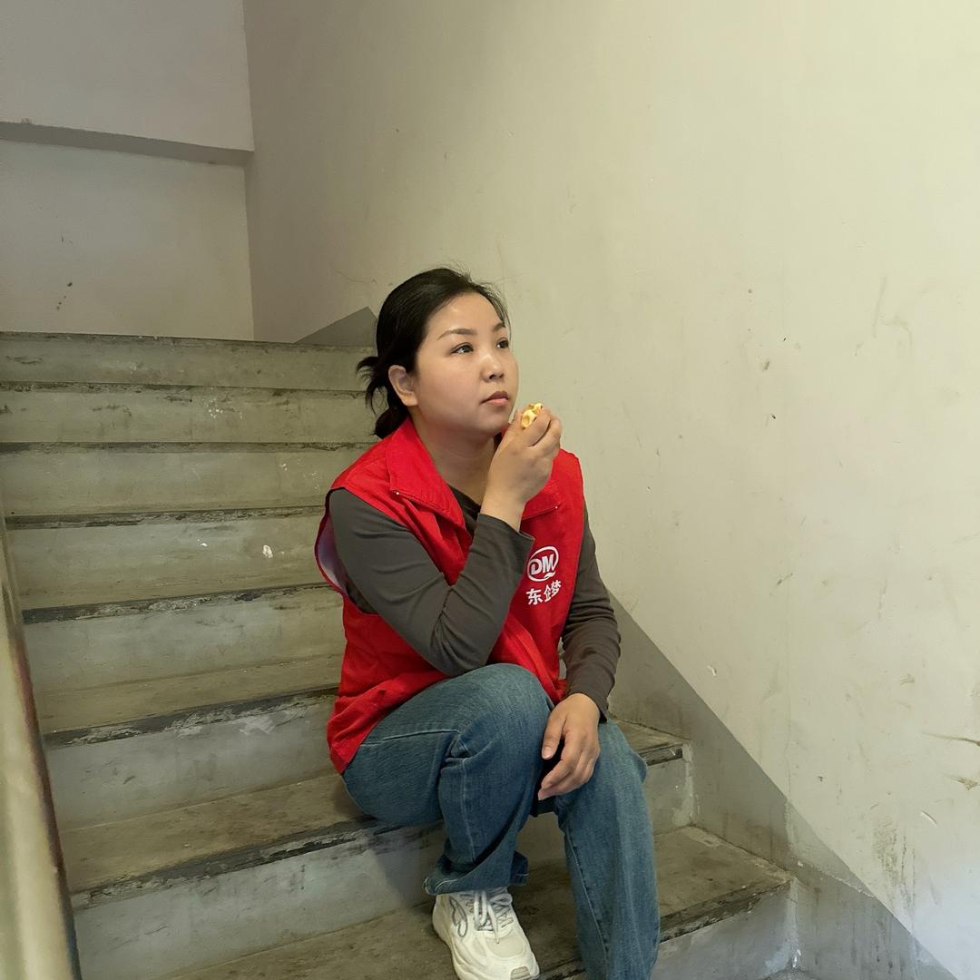大学生做护工