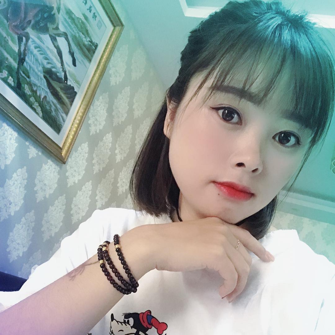 小熊🐻饼干🍪