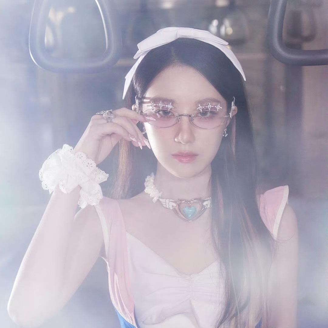 两只小昕昕🧸ྀི