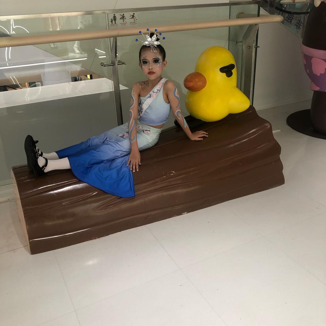 露露👧