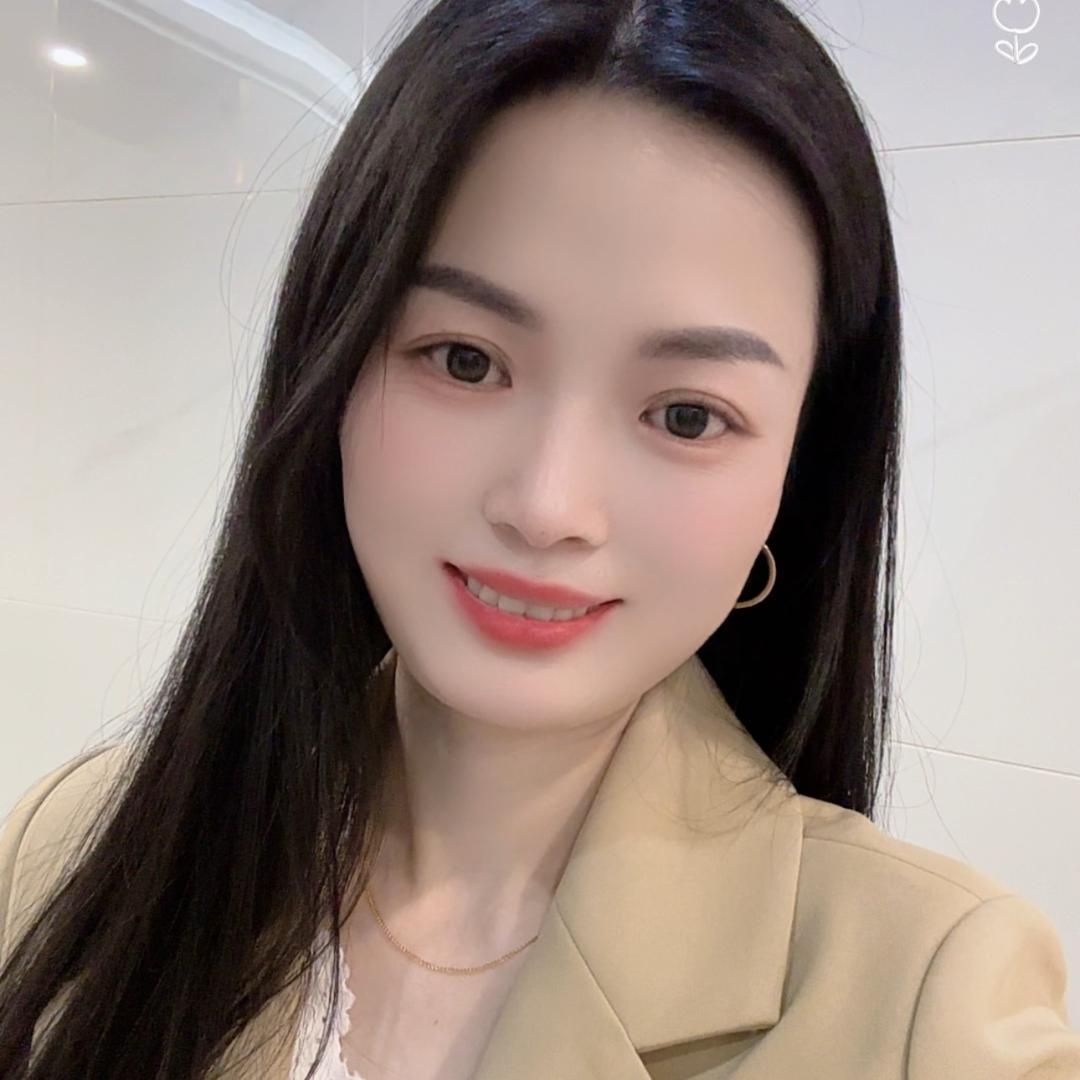 九龙《名雅祺》服装店（个体工商户