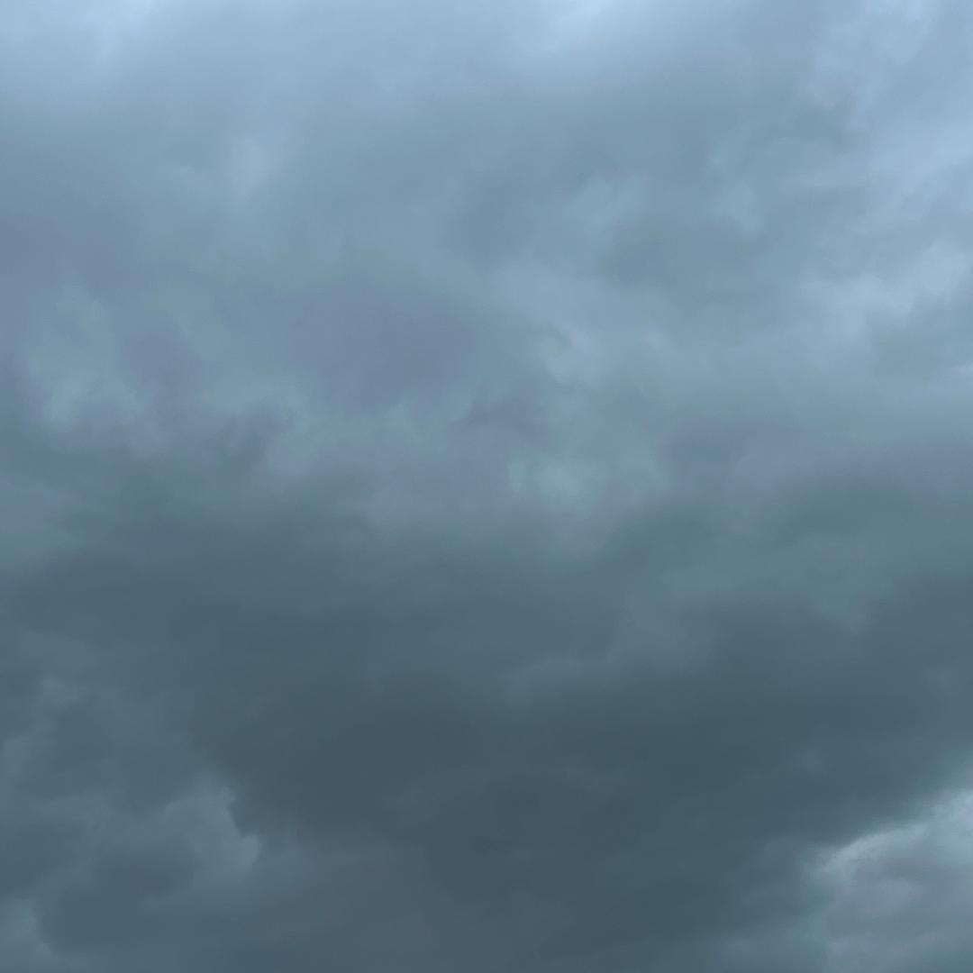 ￴ ￴ ￴￴ ￴ ￴ ￴