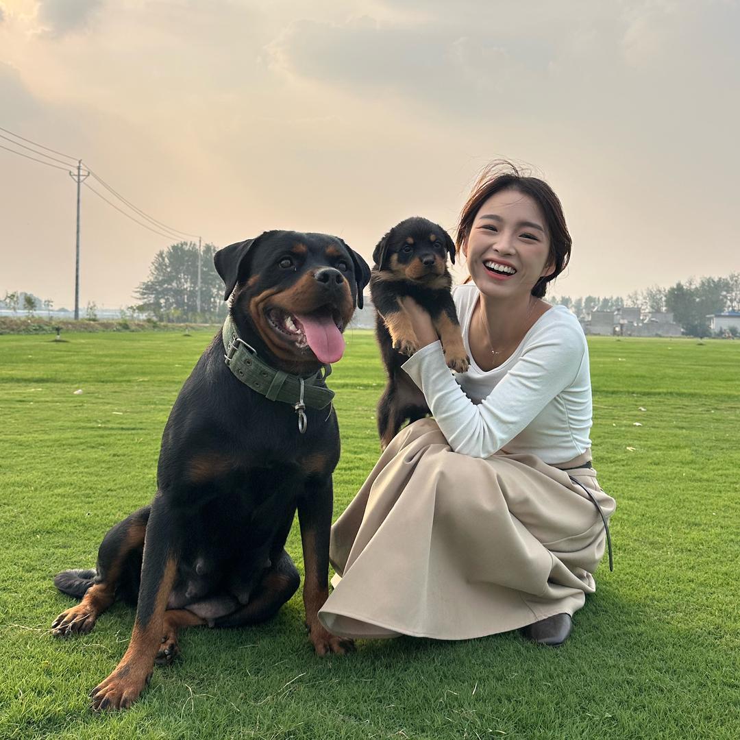 罗威纳露西