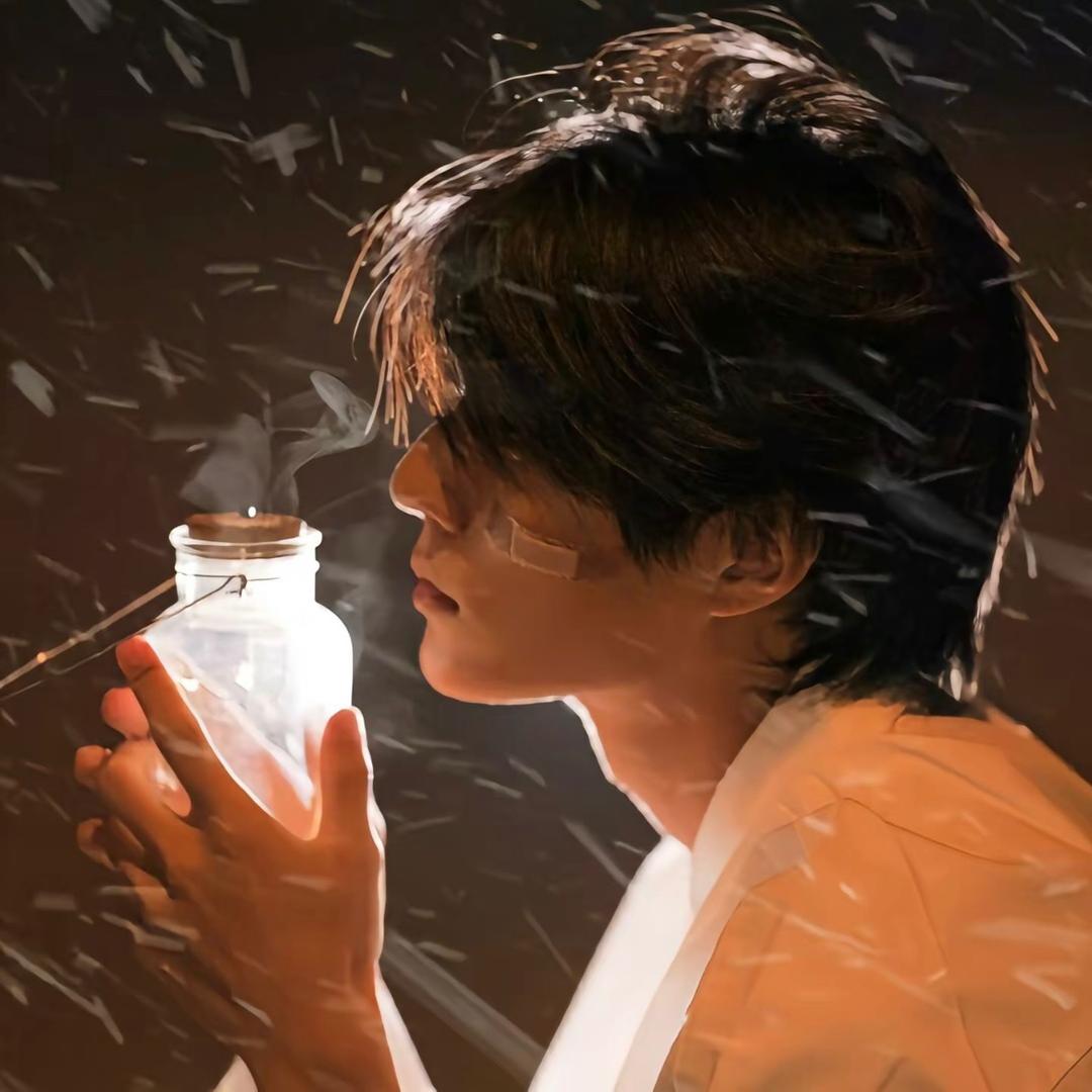 笑红尘、