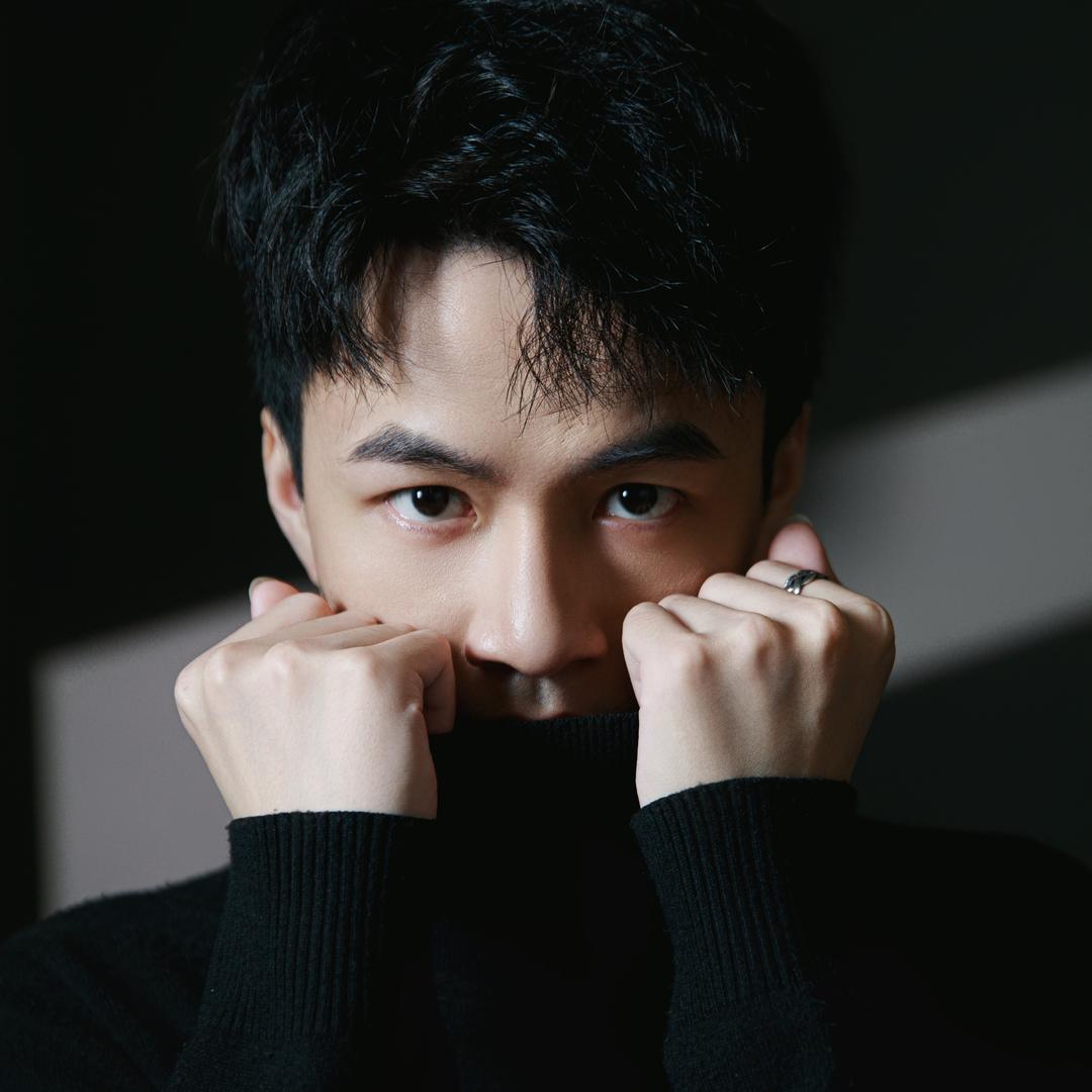 朽歌（努力赚钱）