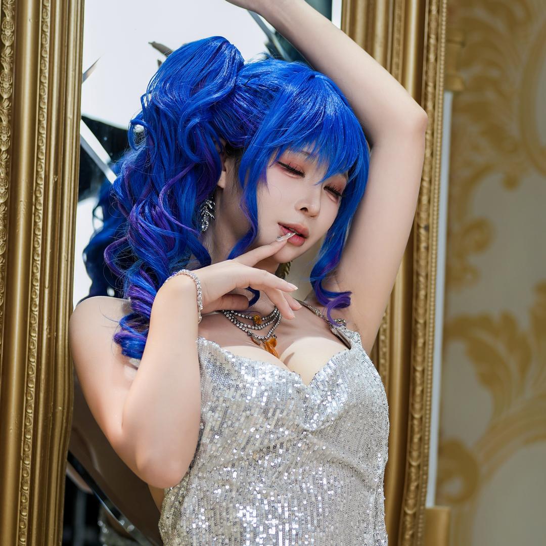 八月📷