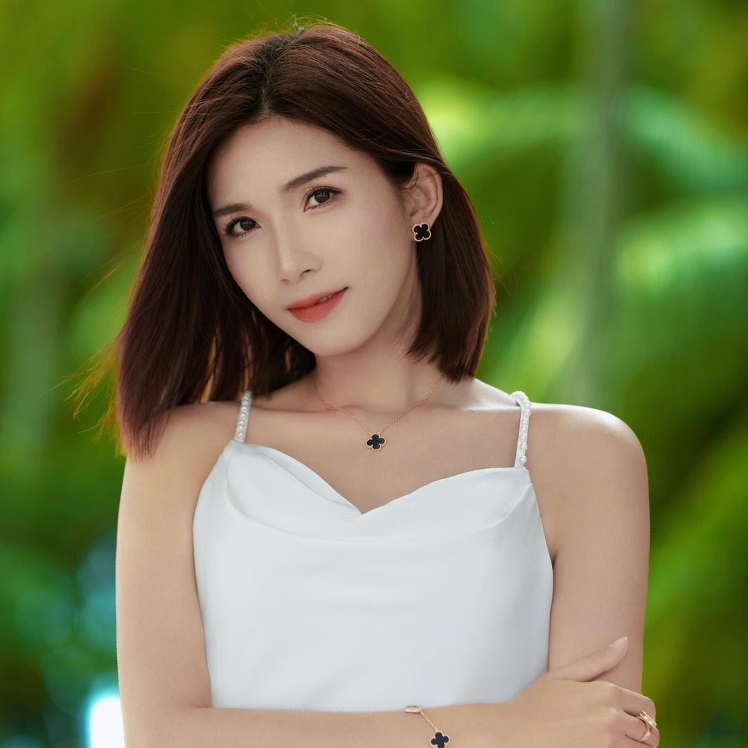 希子琼岛游