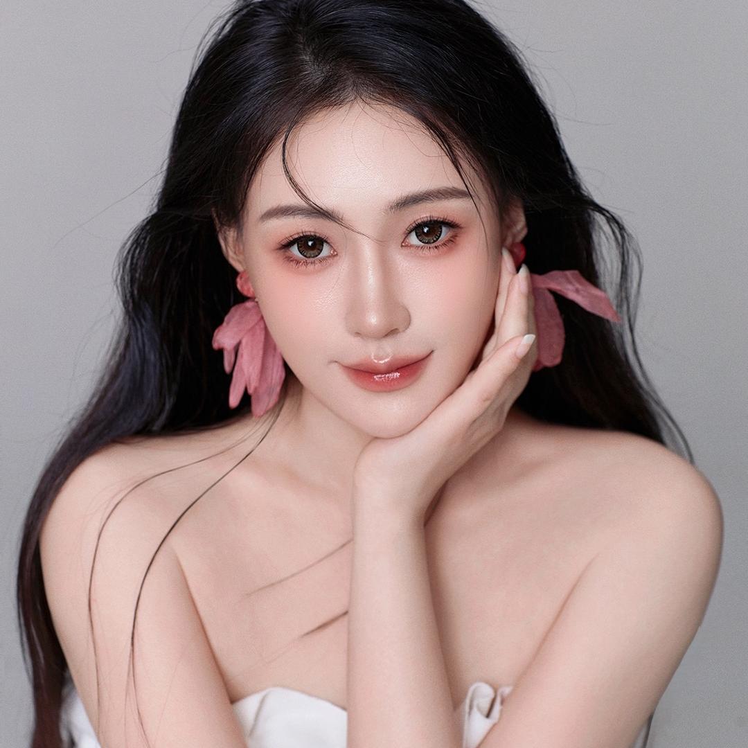刘雯niki
