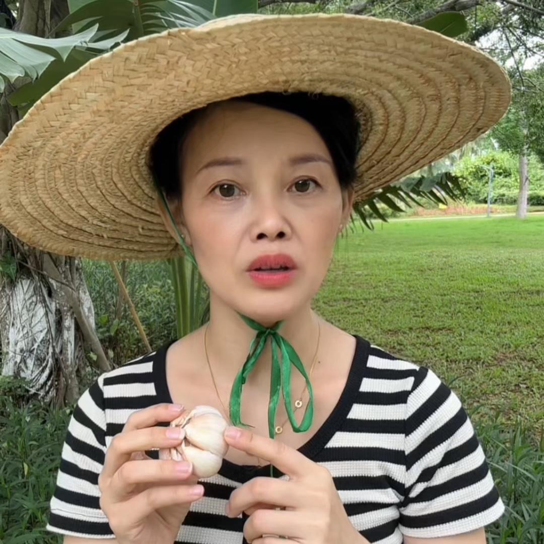 玲姐在农村