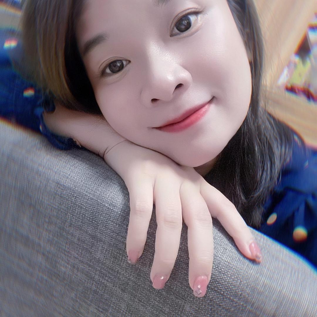 有啤酒肚的阿姨