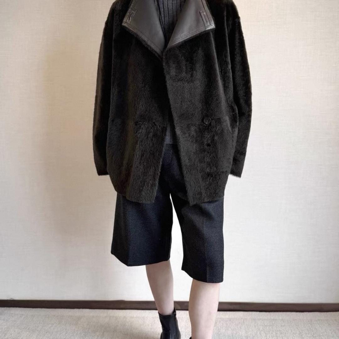 欢笑旅途皮草店（佛系主播)