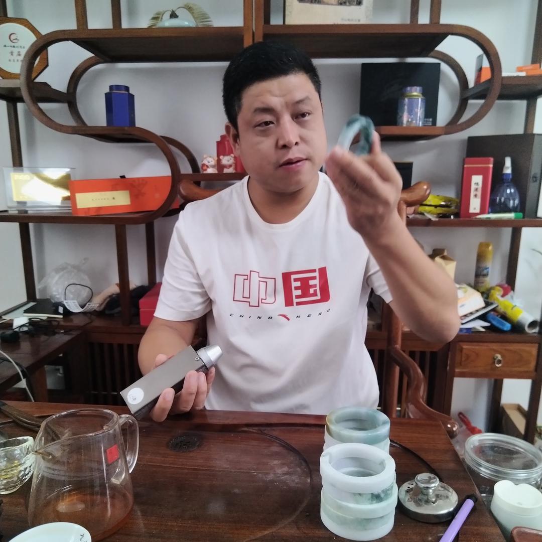大方哥翡翠