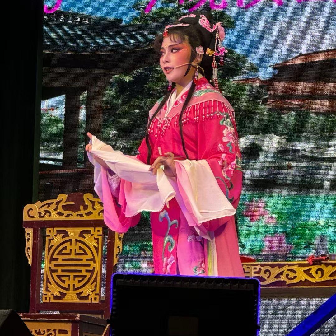 布布 🌸张琪琪