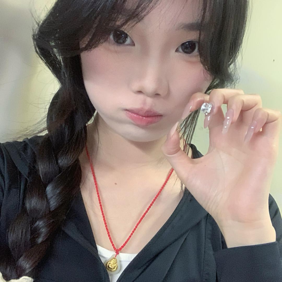 香菲卷大王🥥