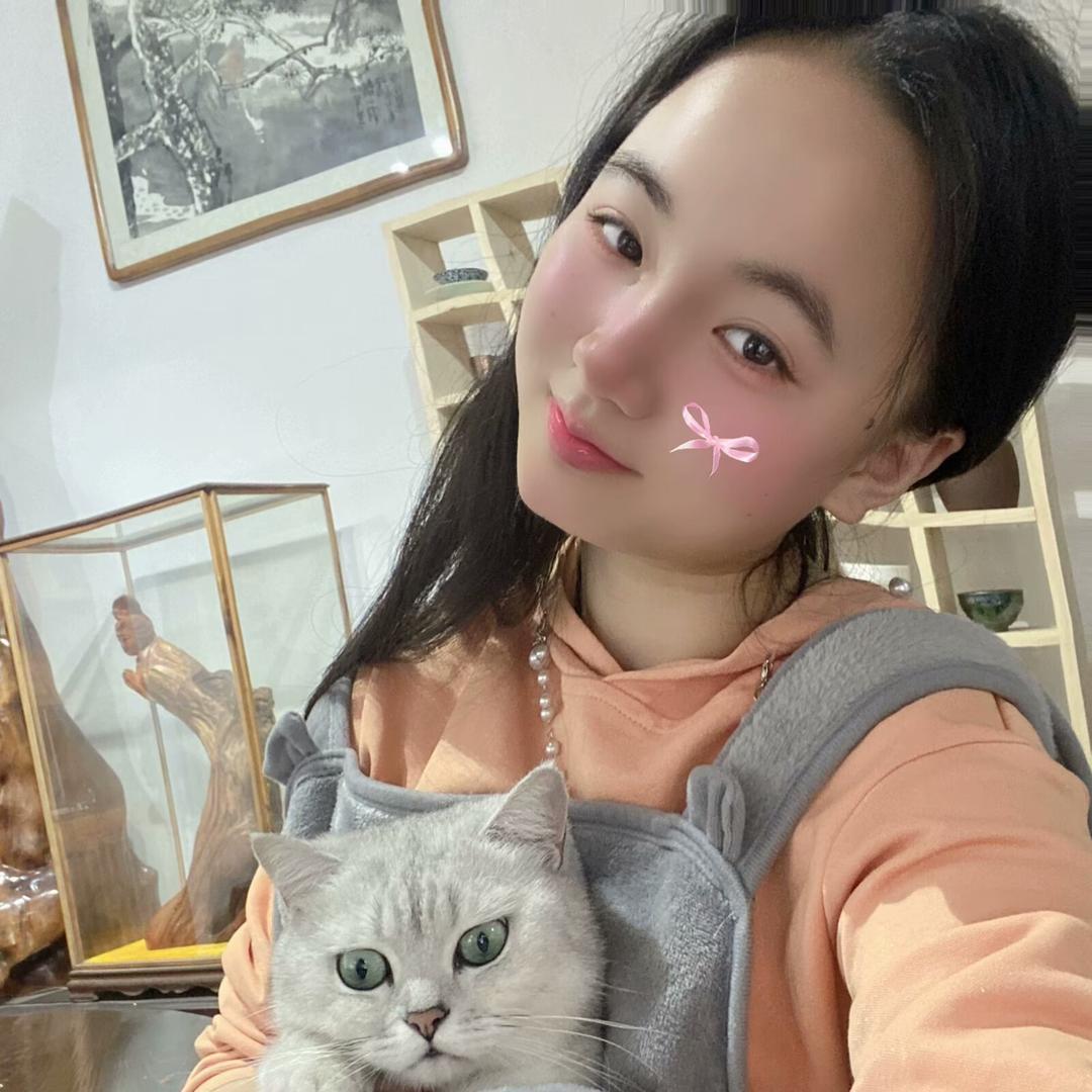 怀化丰德红木家具板娘（露宝）