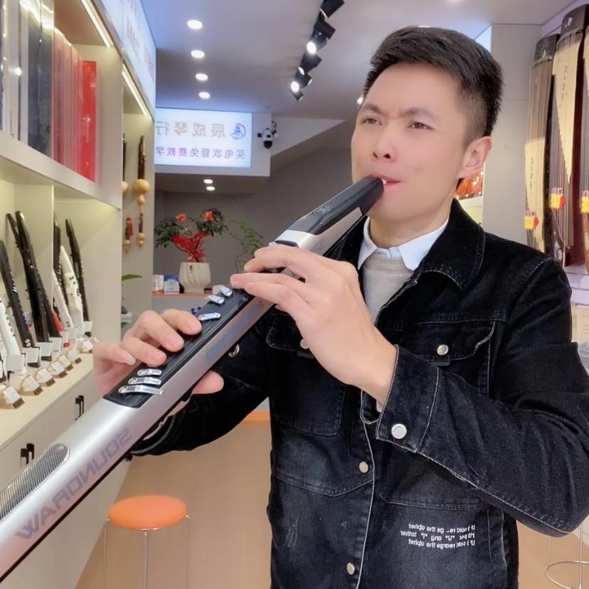 音乐兄弟  阿波