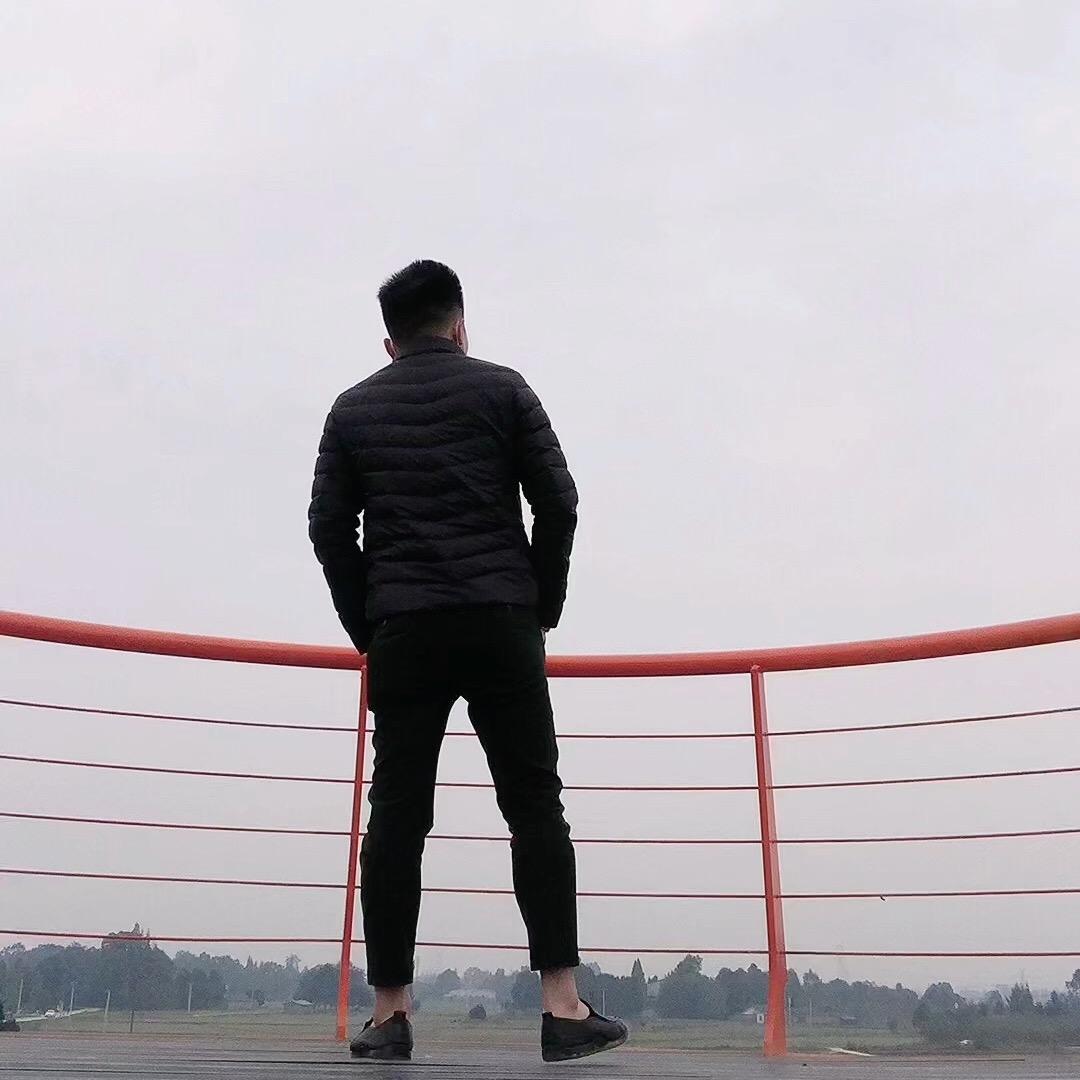 是    米     疯