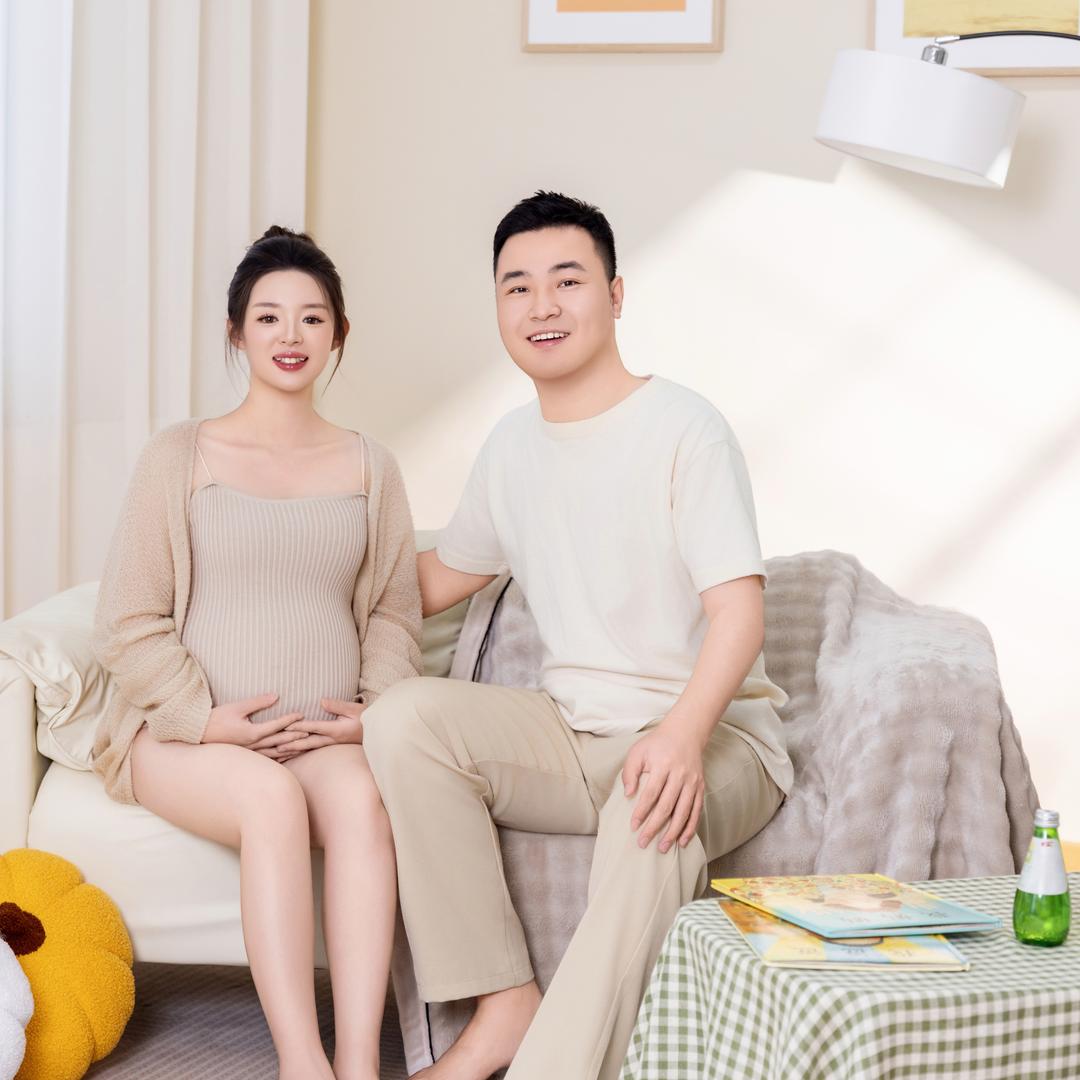 大嘴和二美的幸福日常