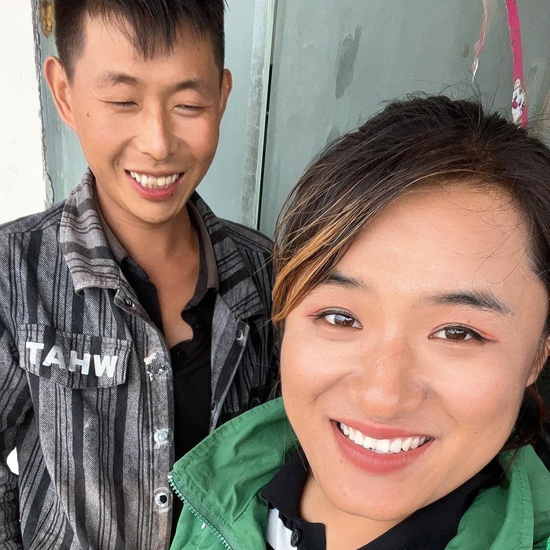 东亮钣金老板娘