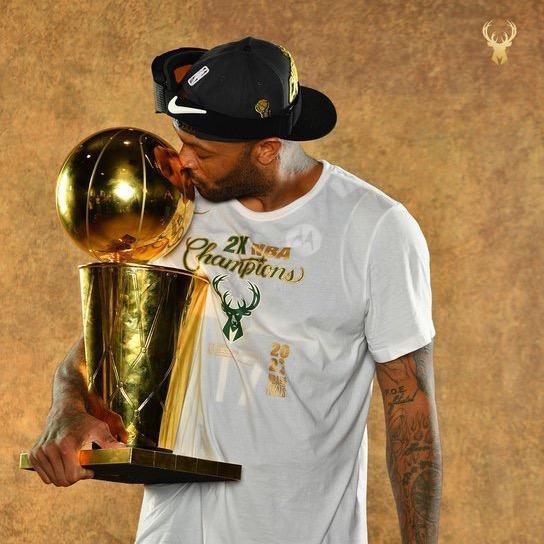 必须要有个名字