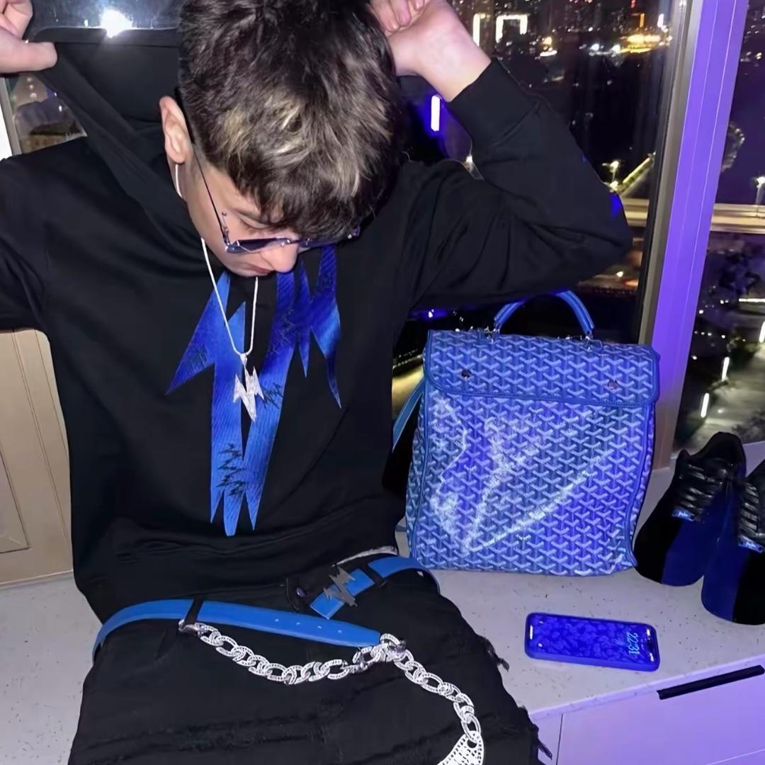 𝕯𝖔𝖗𝖏𝖊𝖊.