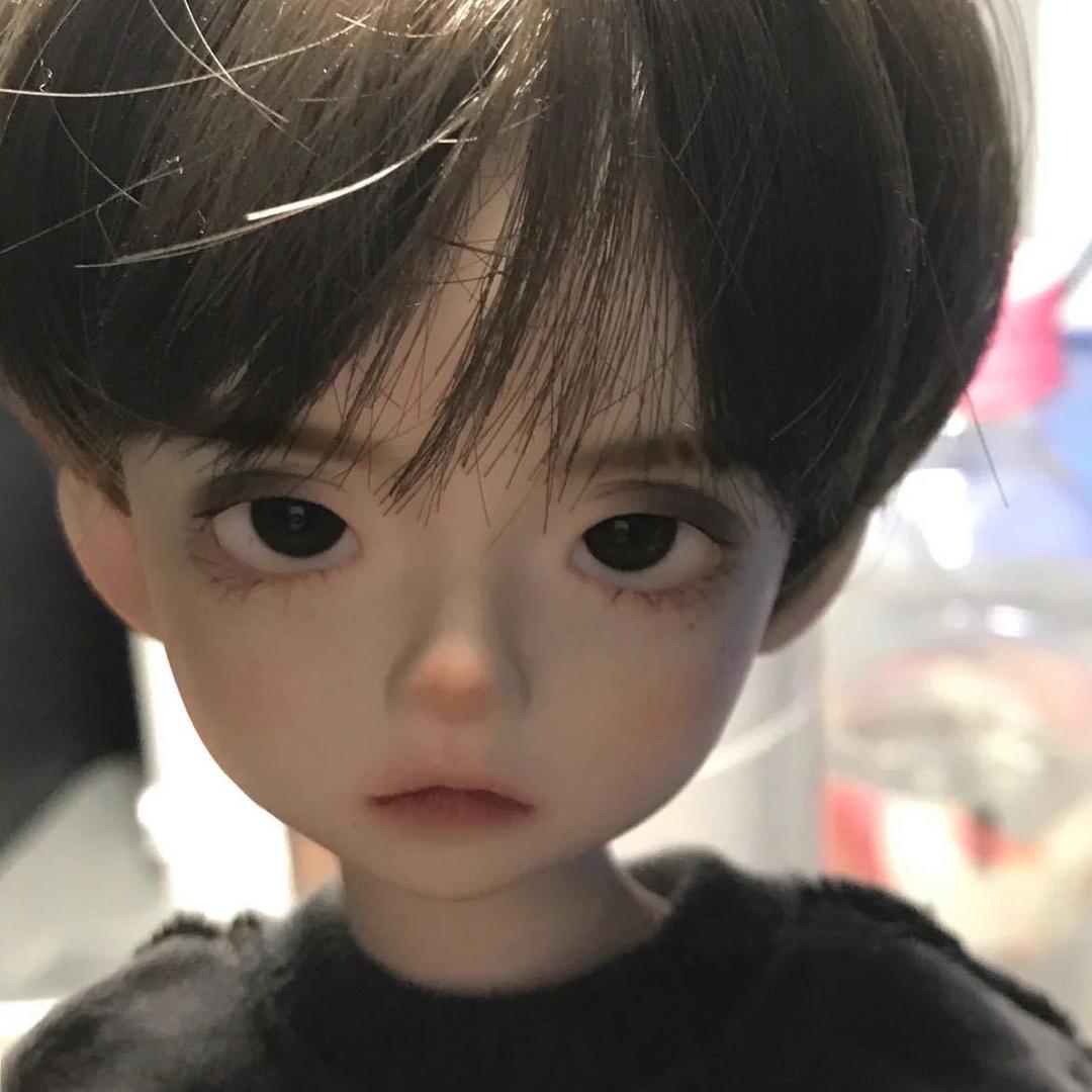 ^-^