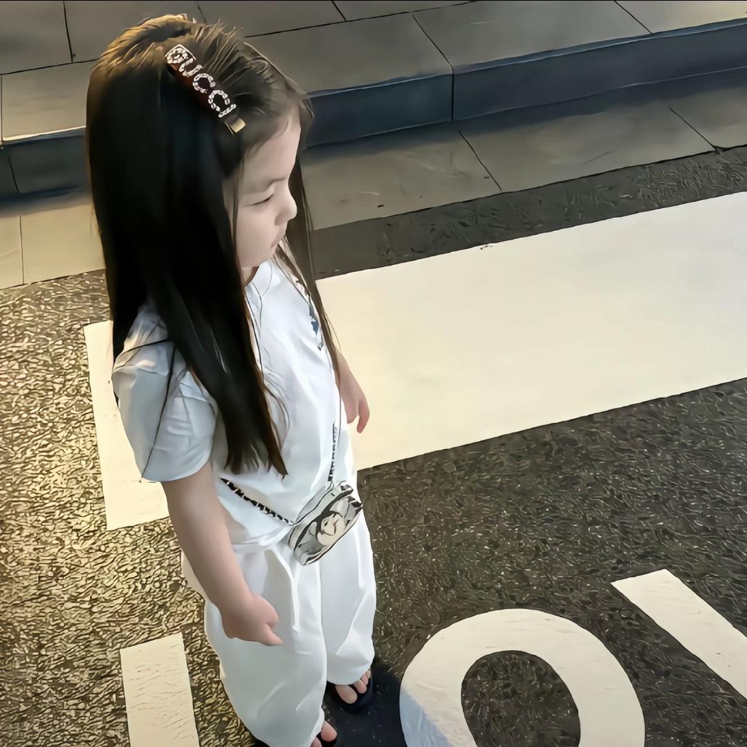 ㅤㅤ  ￰ㅤㅤㅤㅤ ㅤㅤ