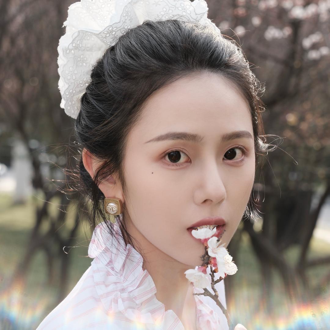 翟成露