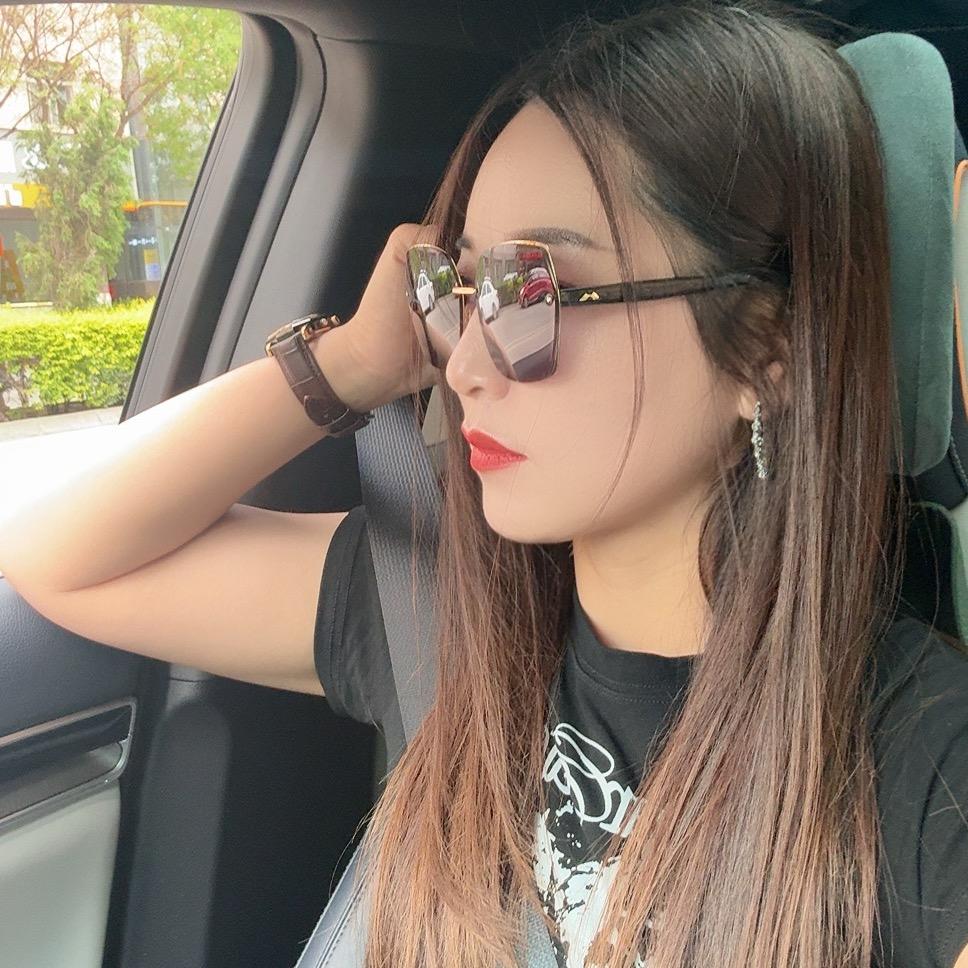 女士