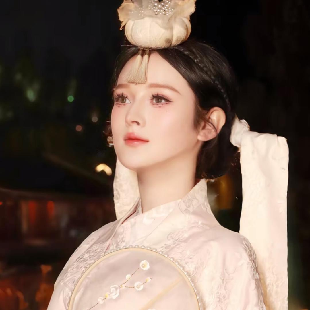 乔乔🍎