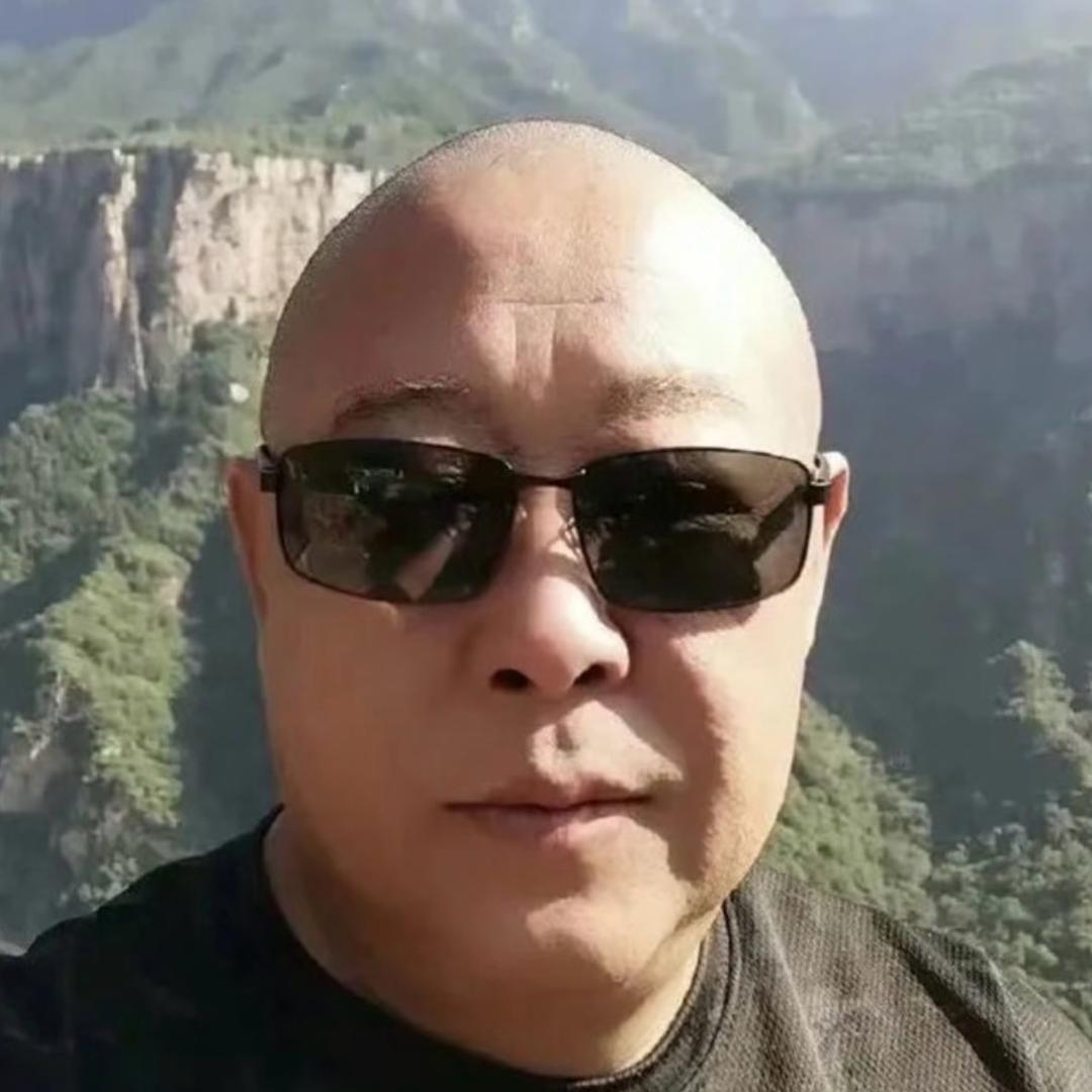 一个8