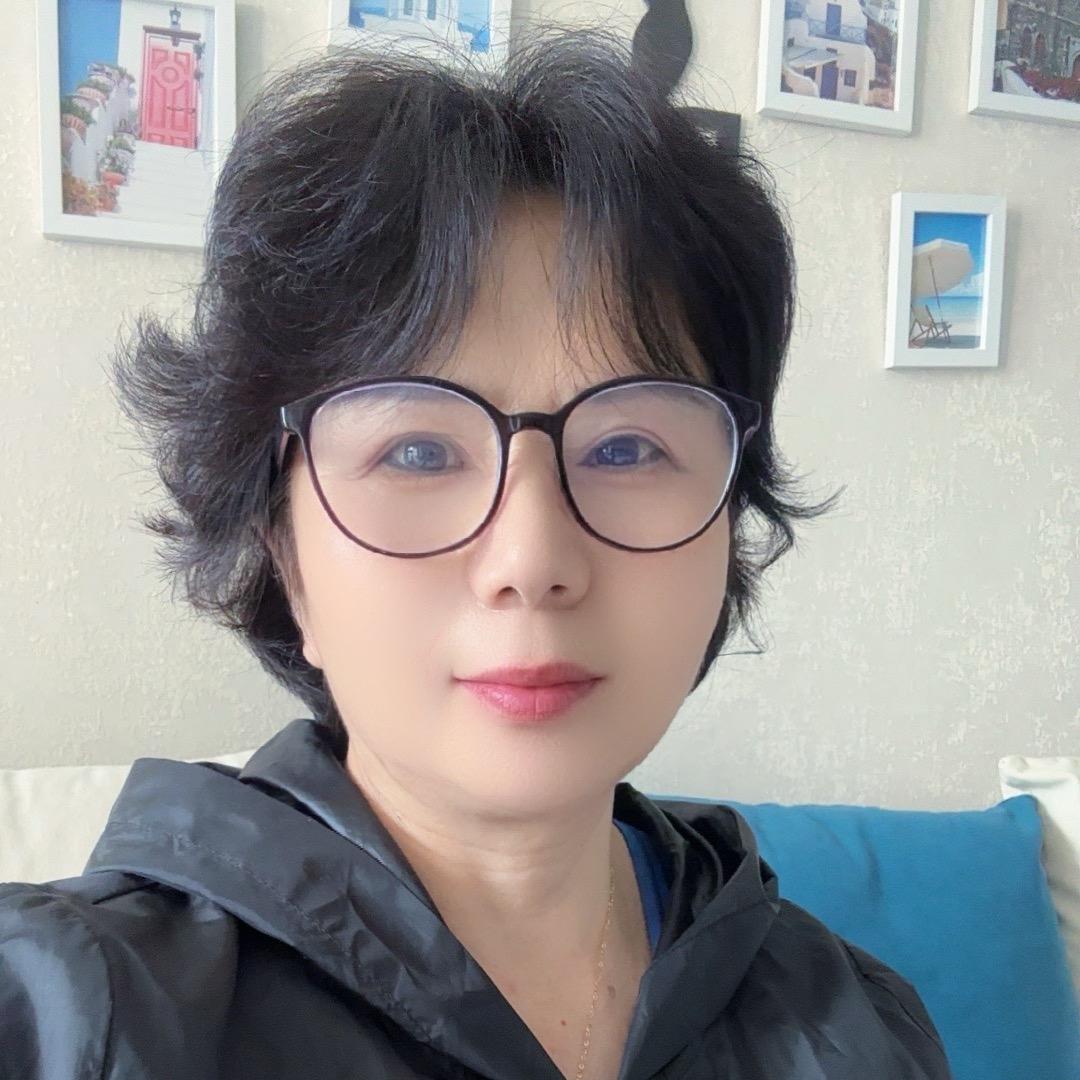 盈盈穿搭