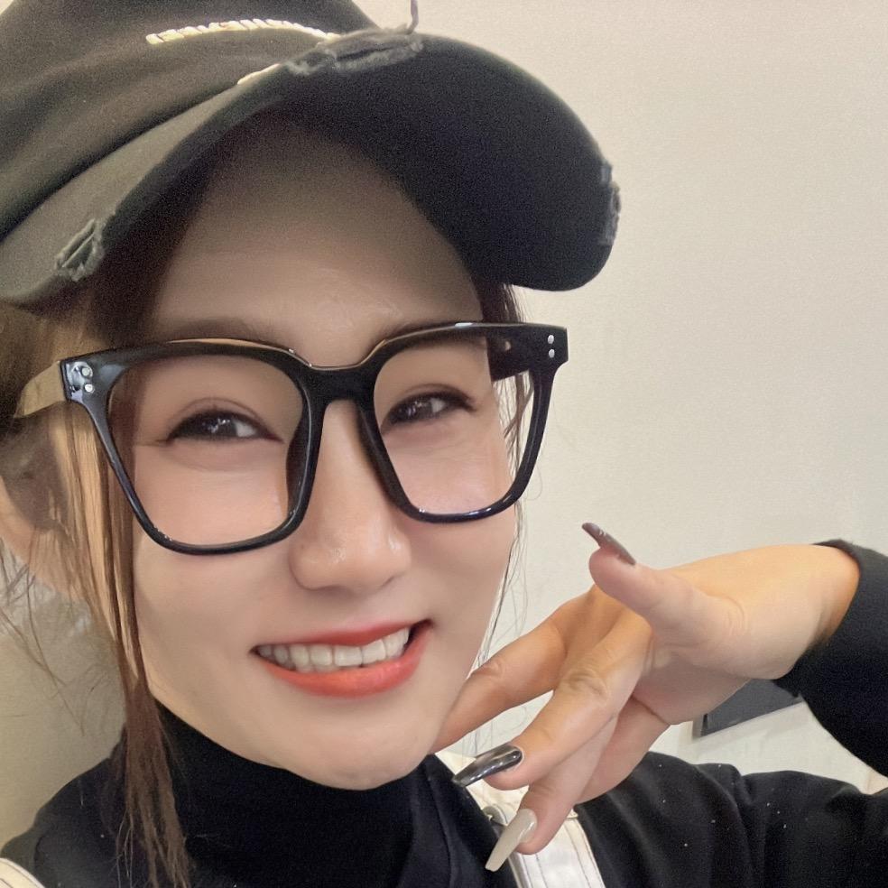 通辽文静折叠机全包膜