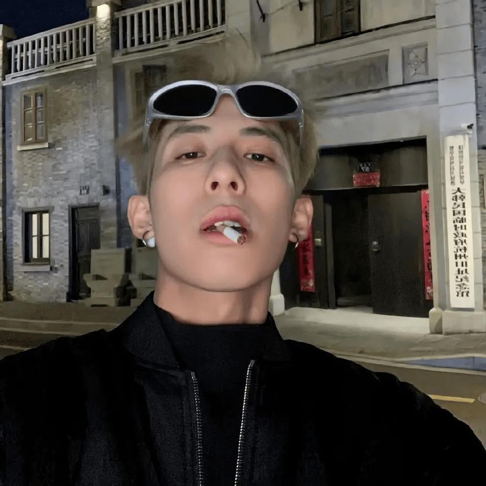 他们都叫我瘟神