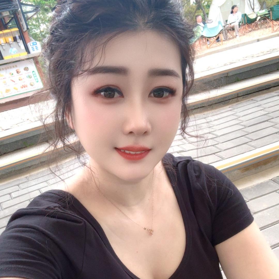ᥫᩣ颖 ル❤️💚💙
