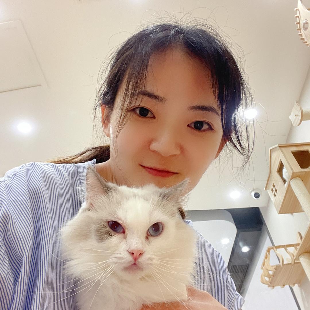@小阿芳