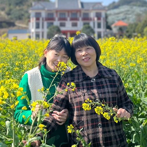 梅婷婷(家有老年痴呆婆婆)