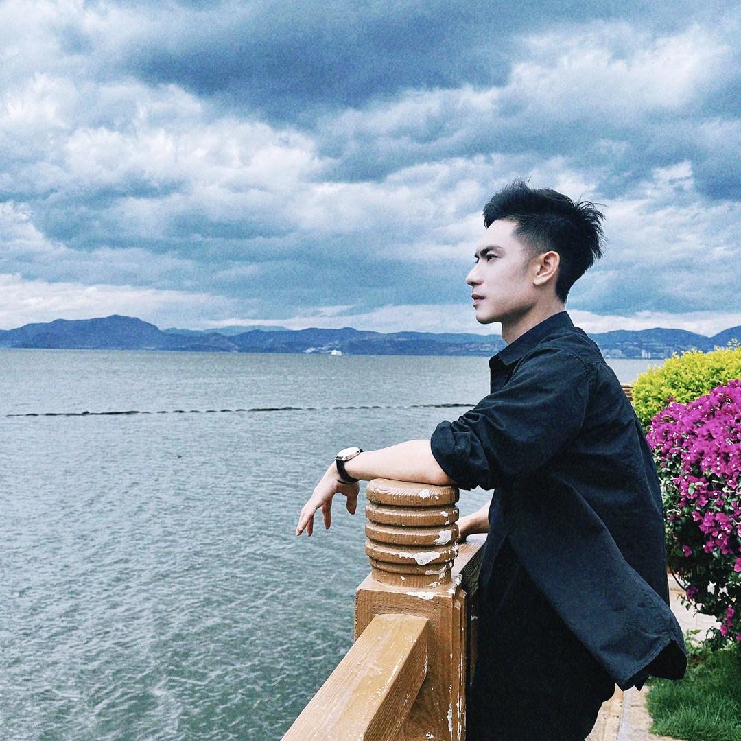 钦州李健二手车