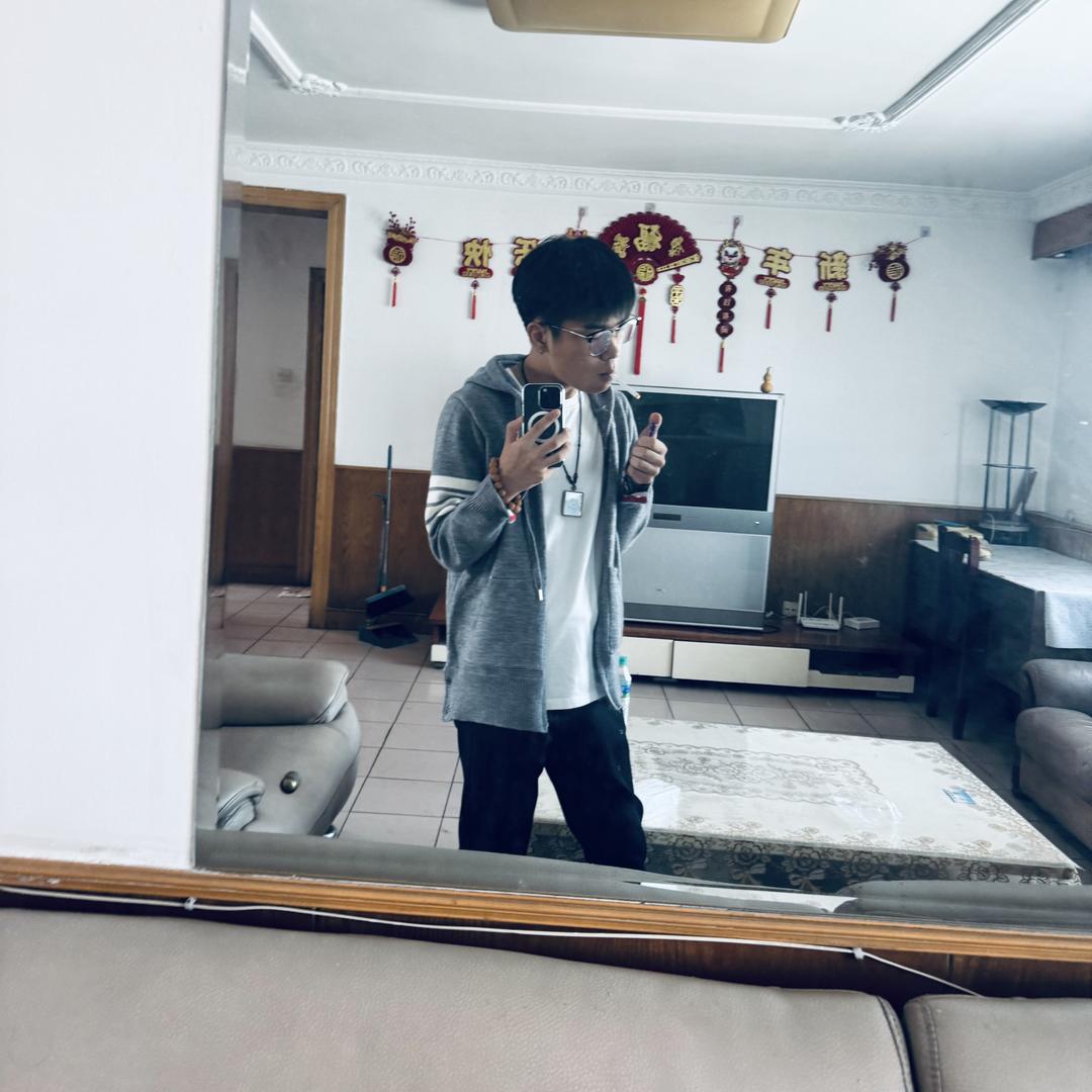 选了个回家方便的学校反被分手