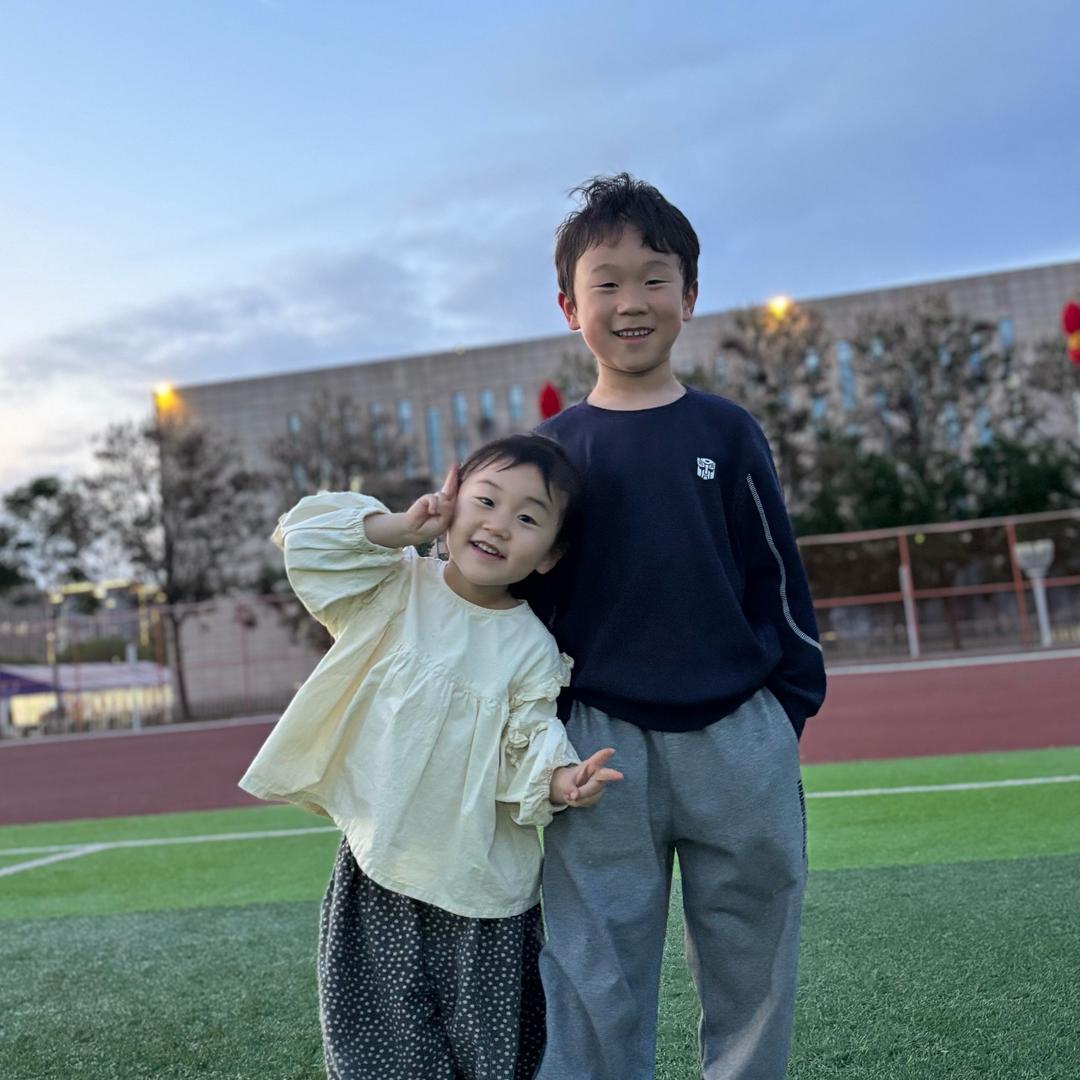 英子（带娃记）