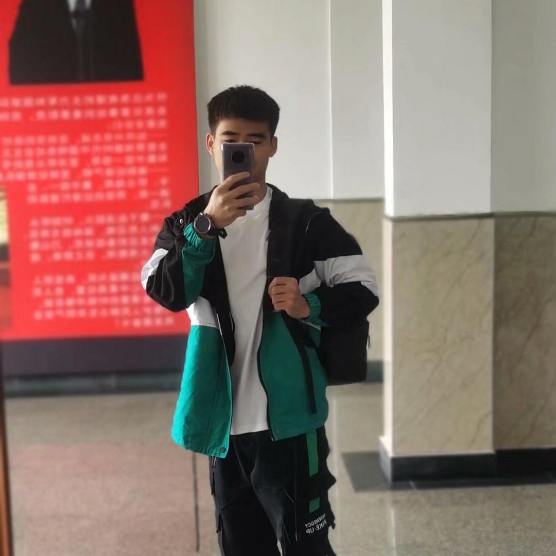 小陈🏍️