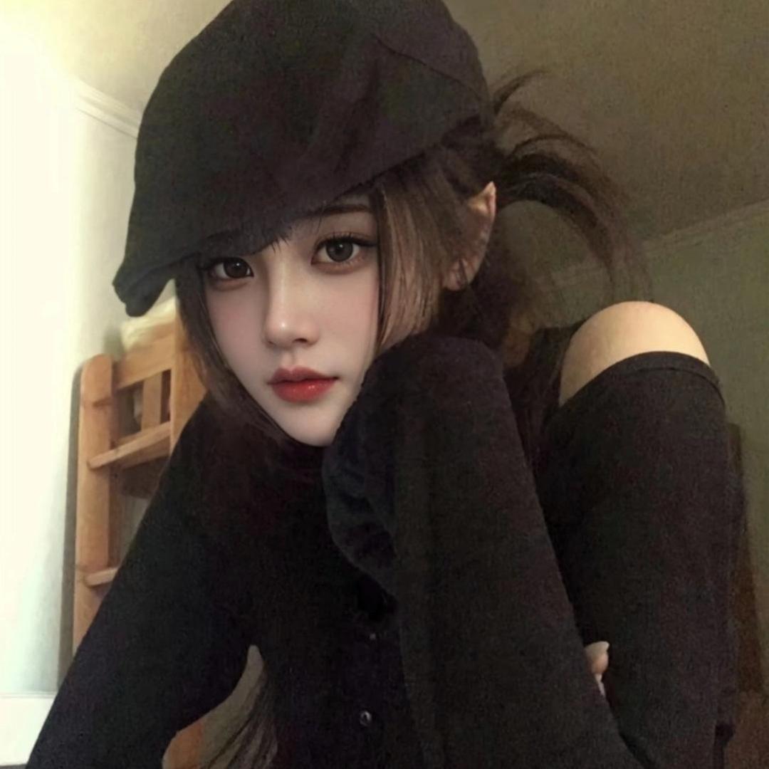 阿雅.